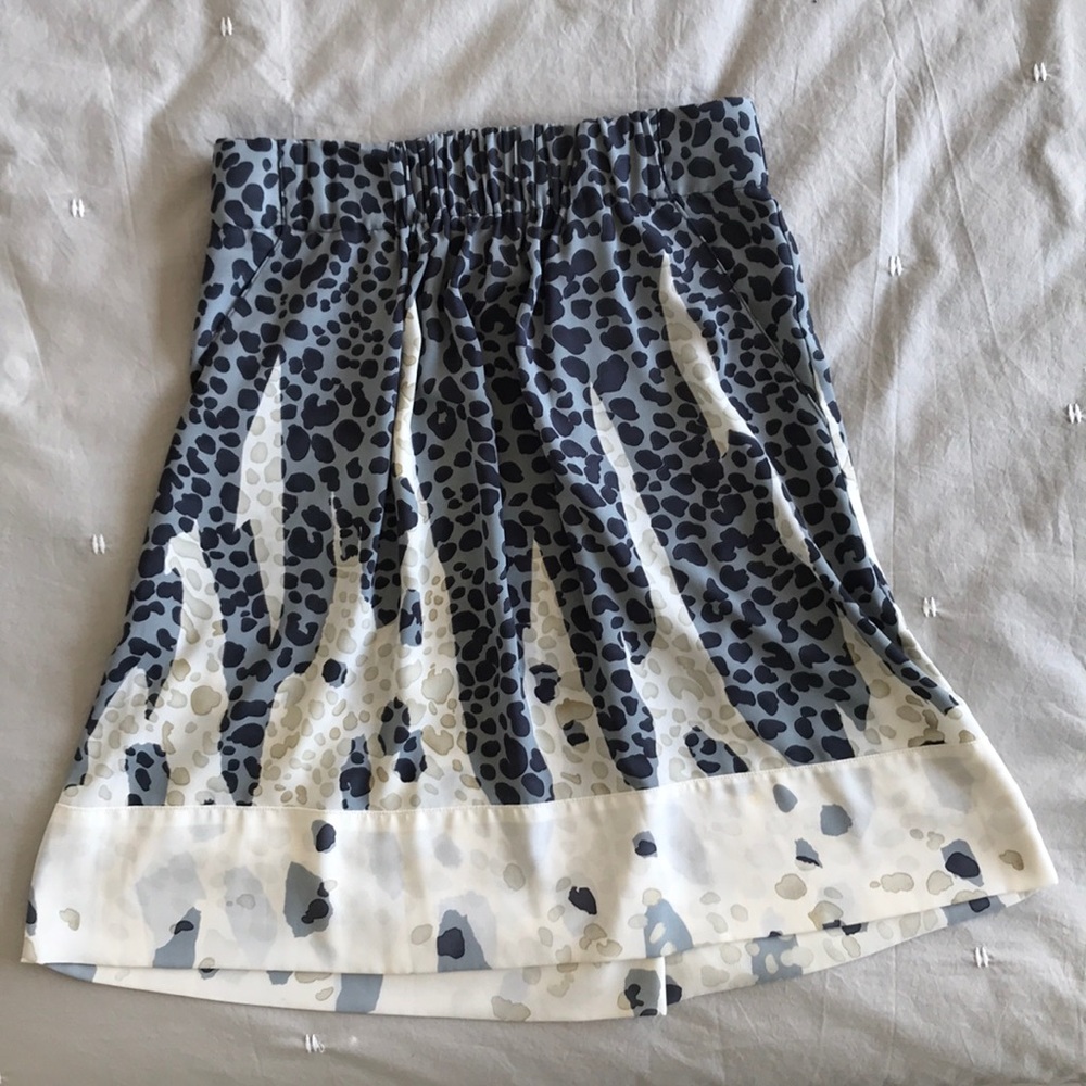 Women’s Cabi skirt in size XS